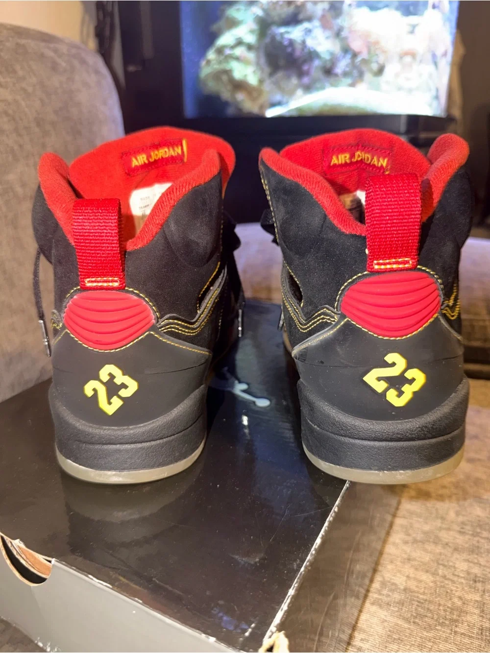 Air Jordan Sixty Plus Atlanta Hawks 2009 Black Red Yellow Men’s 8.5 OG Box